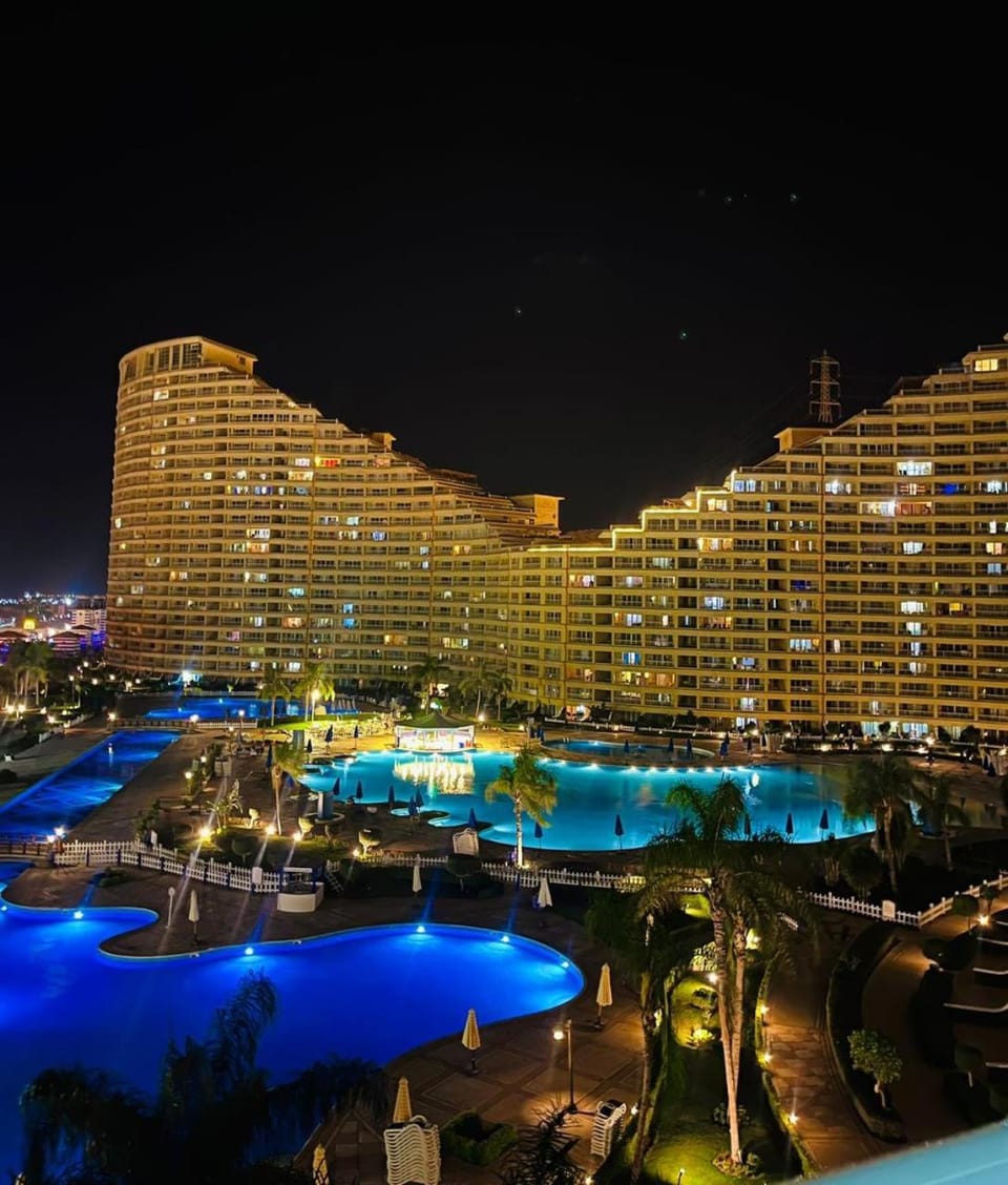 Porto sokhna pyramids Apartment in Egypt