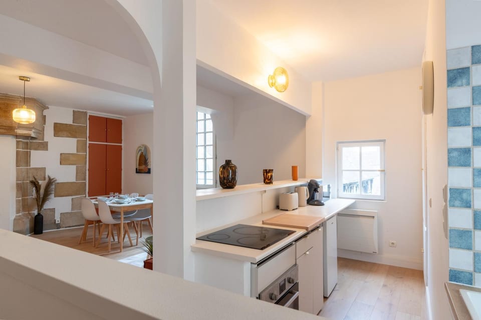 Cozy apartment in old Town Montluçon, market & restaurants Apartment in Montluçon