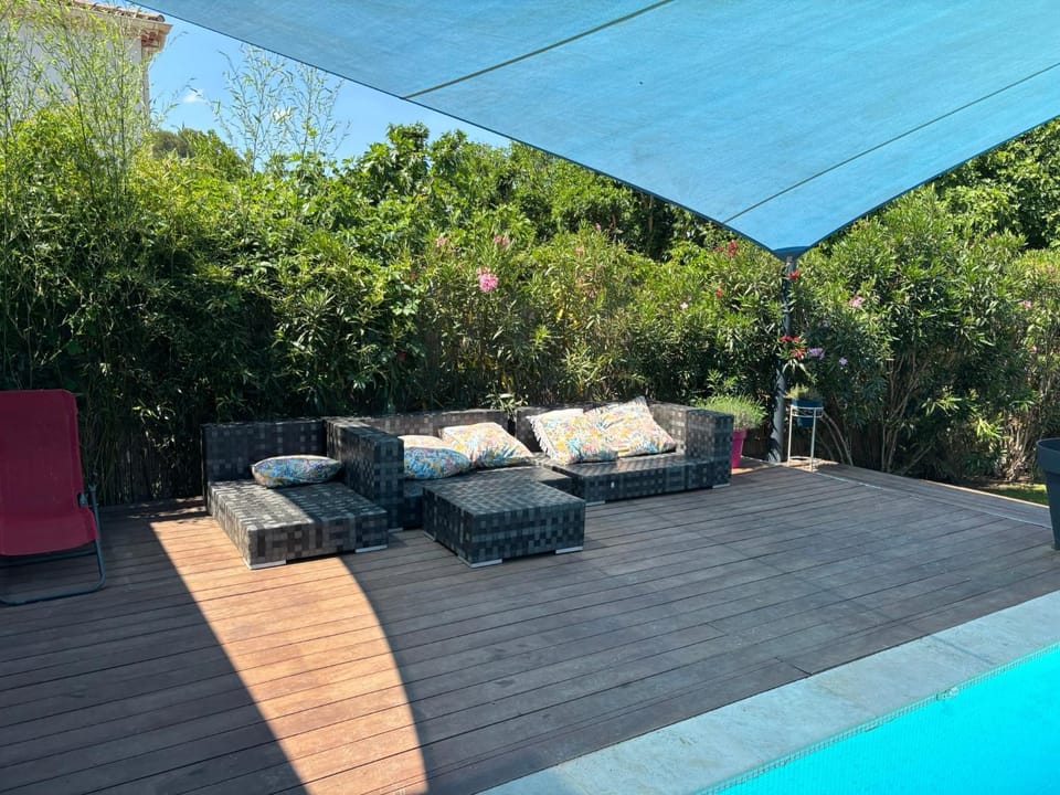 Patio, Patio, Swimming pool