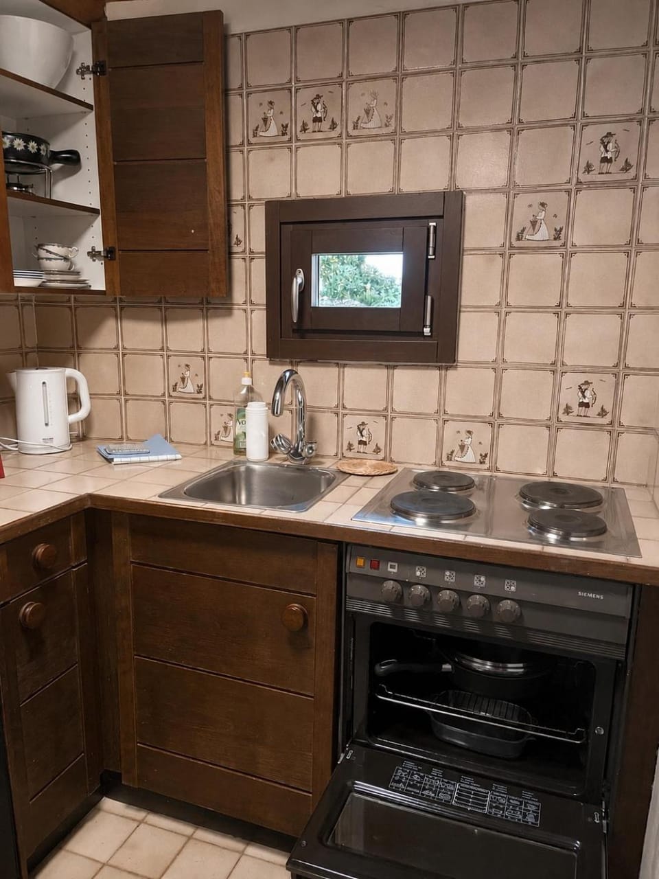 Coffee/tea facilities, Kitchen or kitchenette, dishwasher, pet friendly, stove