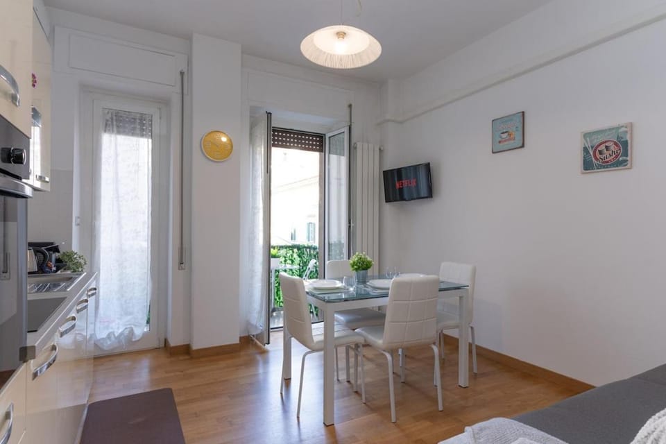 Vivi Pescara a Piedi Centro & Mare Balcone Apartment in Pescara