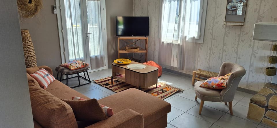 Maison Familiale Grau d'Agde, 800m plage, parking, clim Villa in Agde