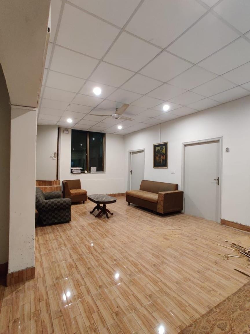Malik guest house Bed and Breakfast in Lahore