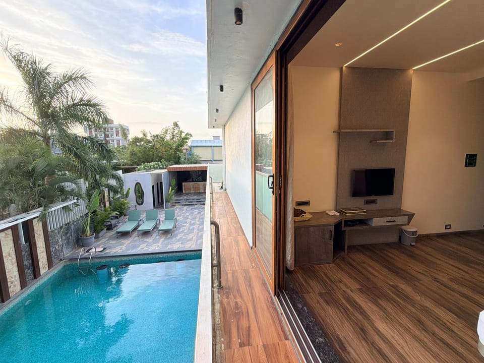 Nova Bliss Villa Villa in Maharashtra