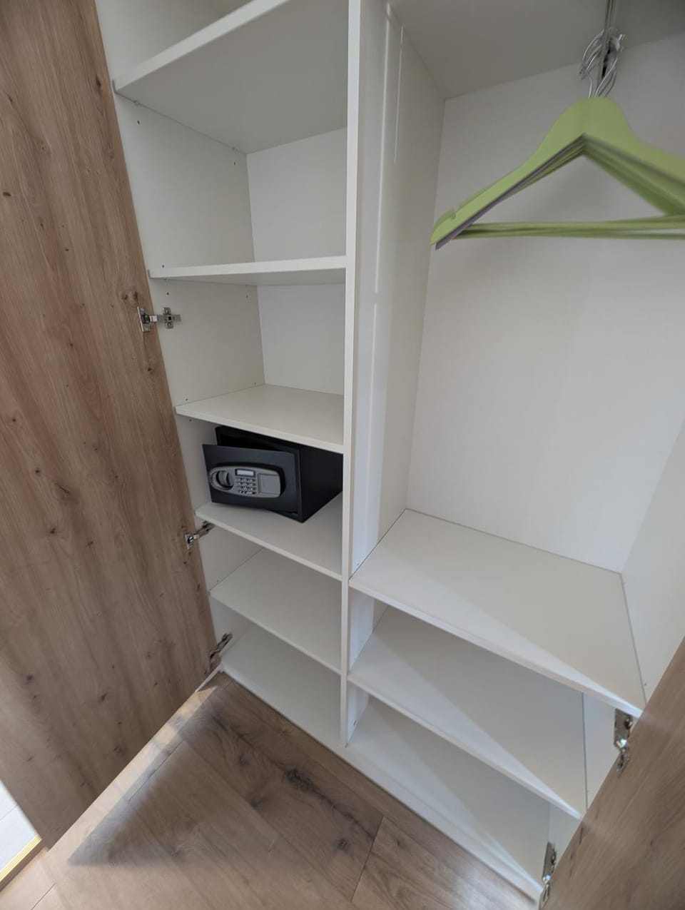 safe, wardrobe