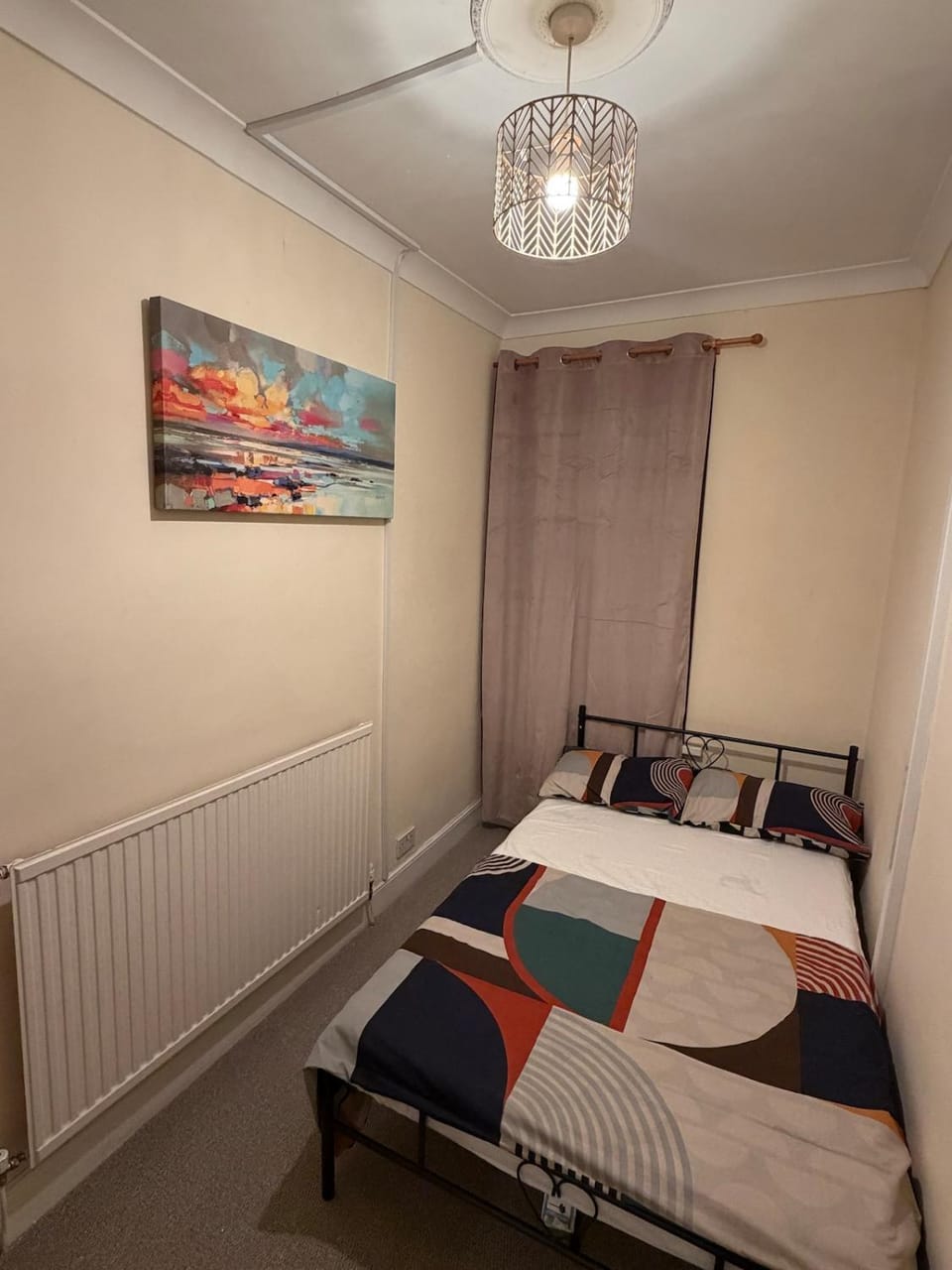Spacious 2 Bed Apartment Walk to City Centre Apartment in Cardiff