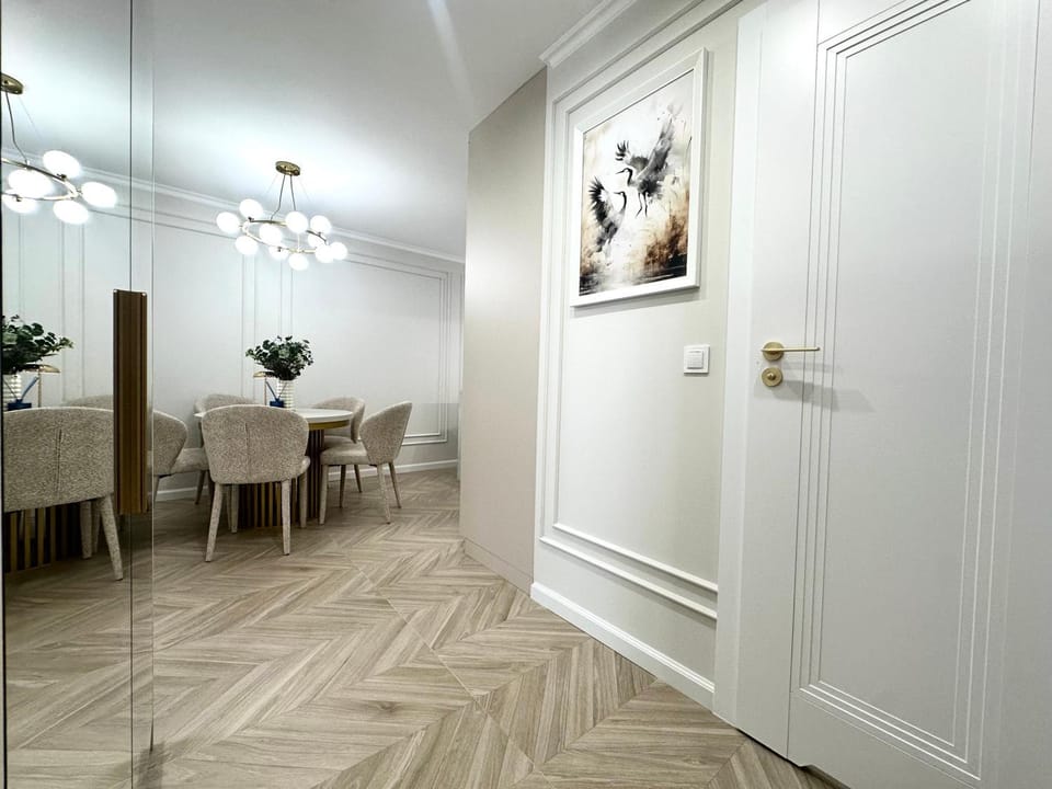 Biskupia Apartment - 200m to Main Square - Self Check-In Apartment in Wroclaw
