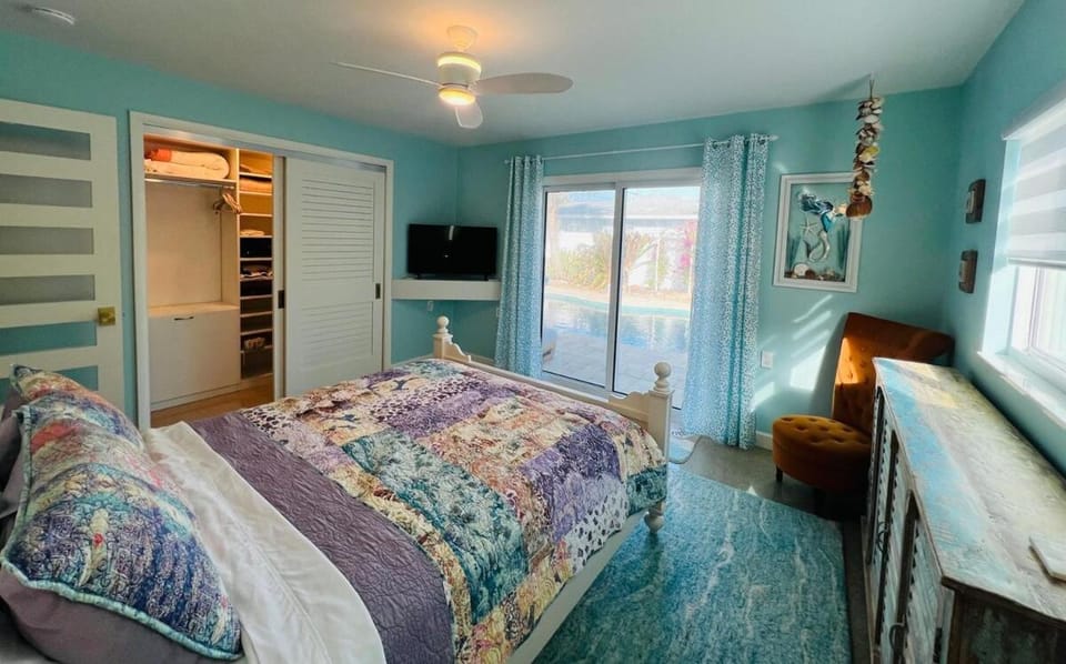 Sparkling Saltwater Oasis! House in Sunset Beach