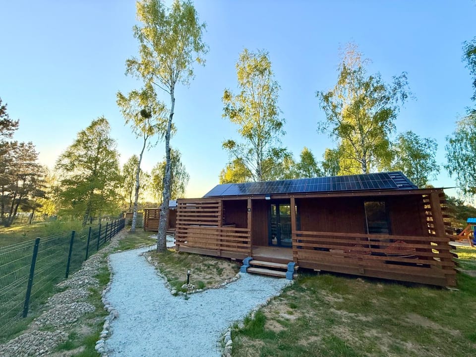 Property building, Natural landscape, Garden