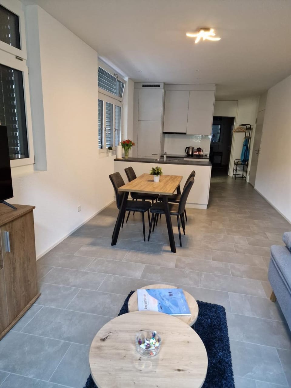 Kitchen or kitchenette, Living room, Dining area