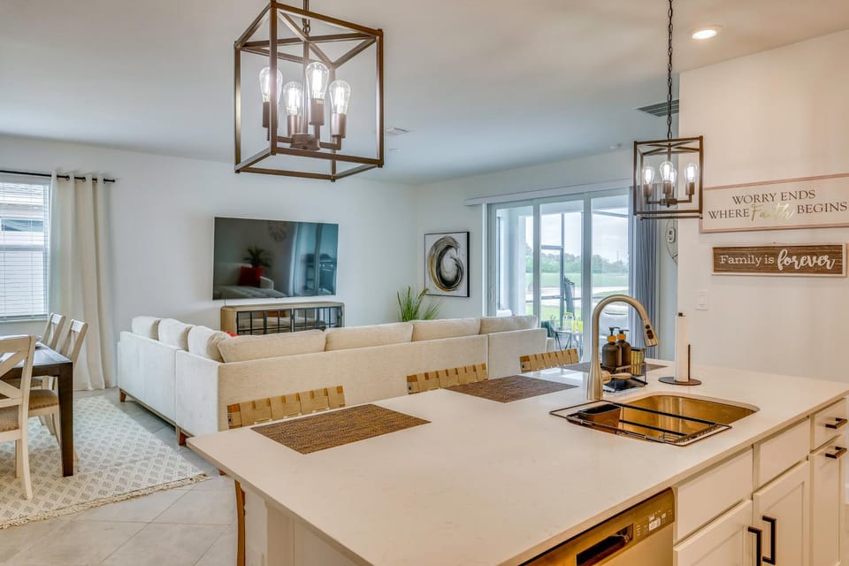Resort Golf Living: New Home, Elite Club Perks House in Lehigh Acres