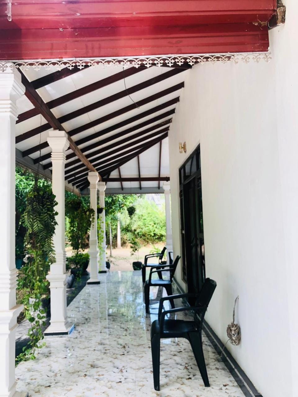 Blue Kingdom Eco Villa Bed and Breakfast in Sri Lanka