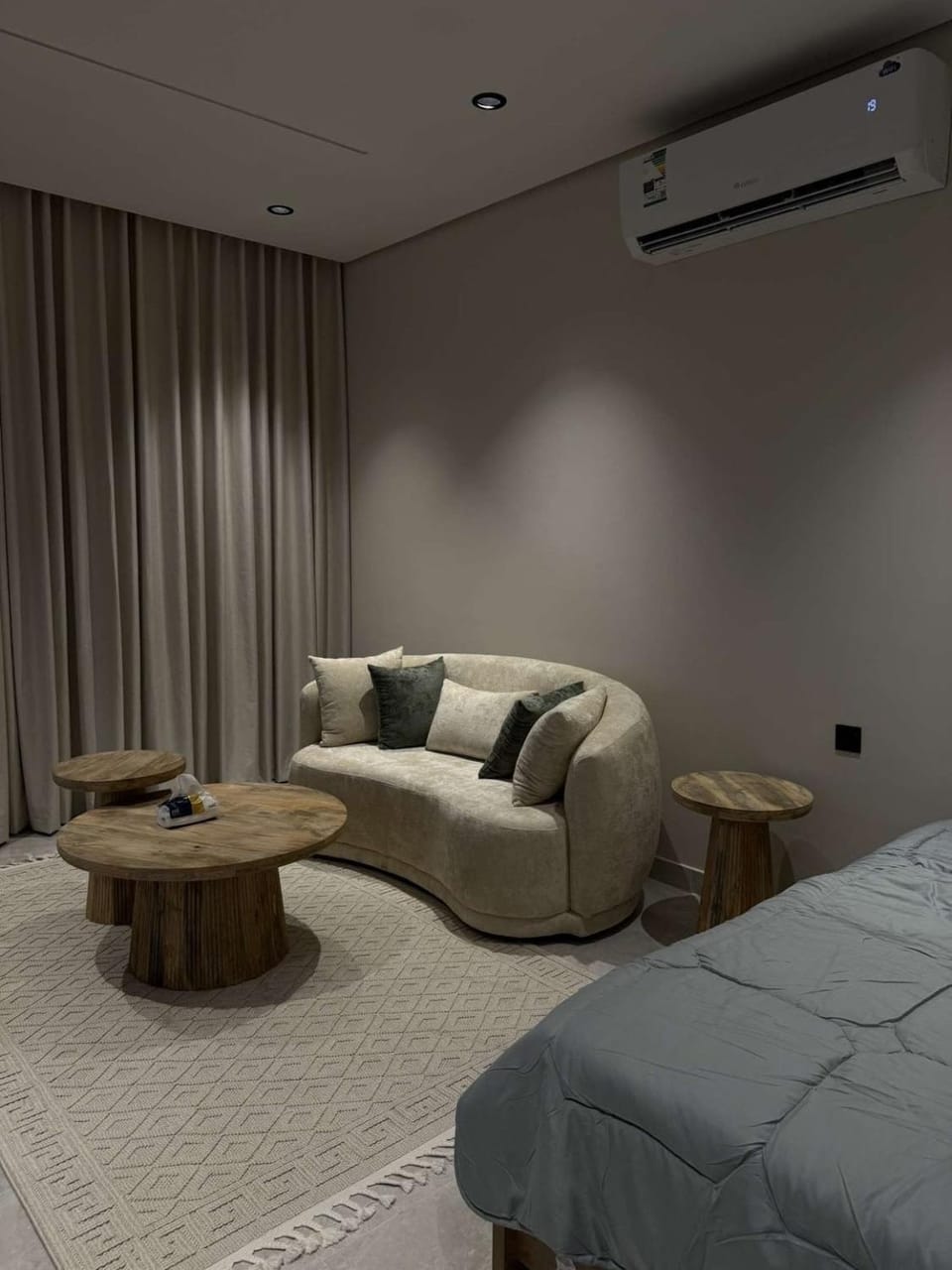Bohemian Studio Apartment in Al Khobar