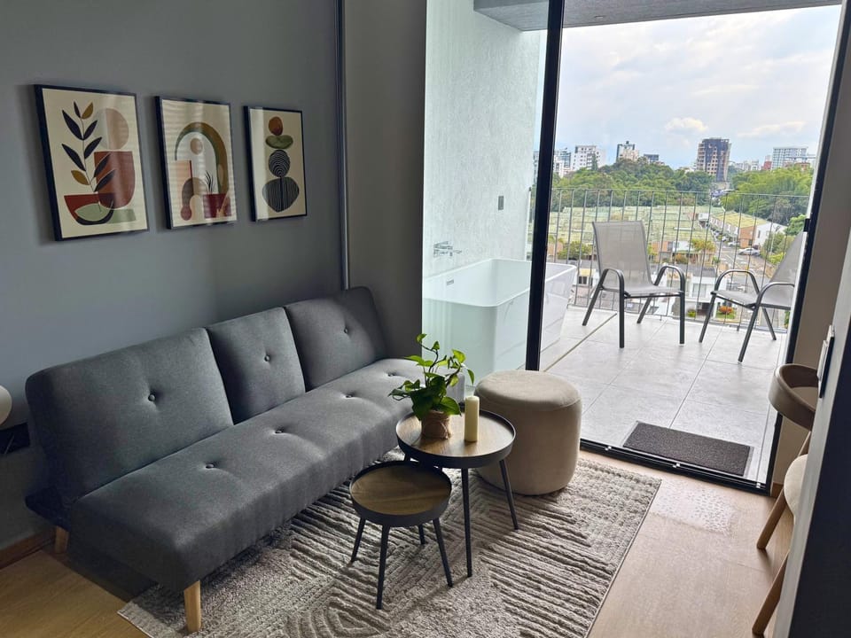 Hot Spring Bath, Balcony/Terrace, Living room