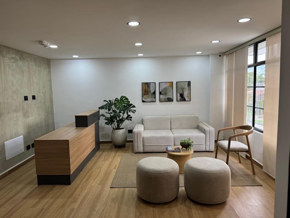 Property building, Internal: Not applicable to any particular room