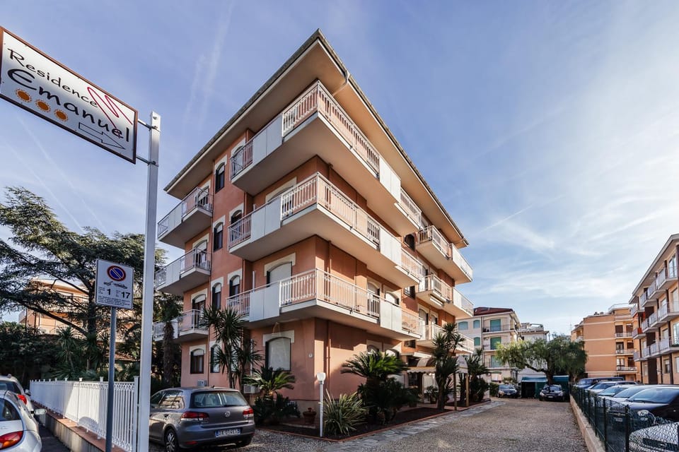 Residence Emanuel Apartment in Diano Marina