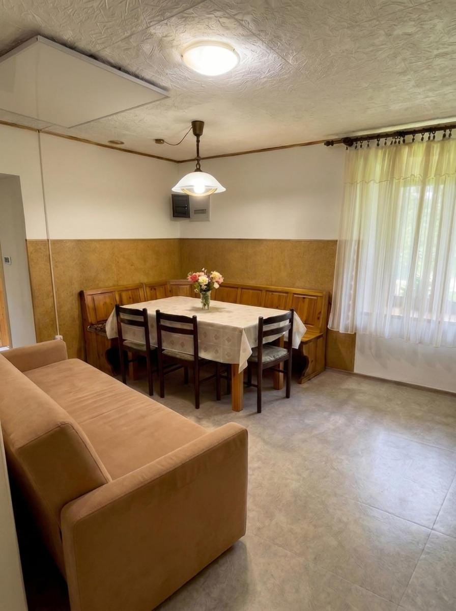 House Flajs - secluded 2BR Surrounded by Forest House in Friuli-Venezia Giulia