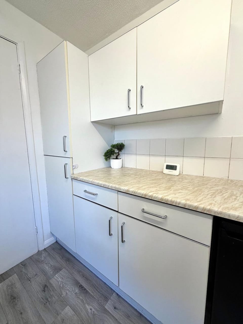 Work & Leisure I Science Park I A14 I Wi-Fi Apartment in Cambridge