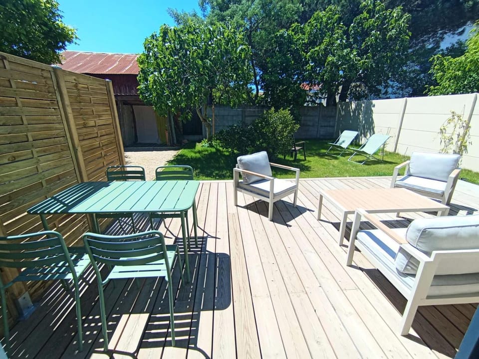 Résidence 250-soulac Sur Mer - 250 – Maison cosy avec jardin clos, proche centre, tout à pied MAE-2473 Villa in Soulac-sur-Mer