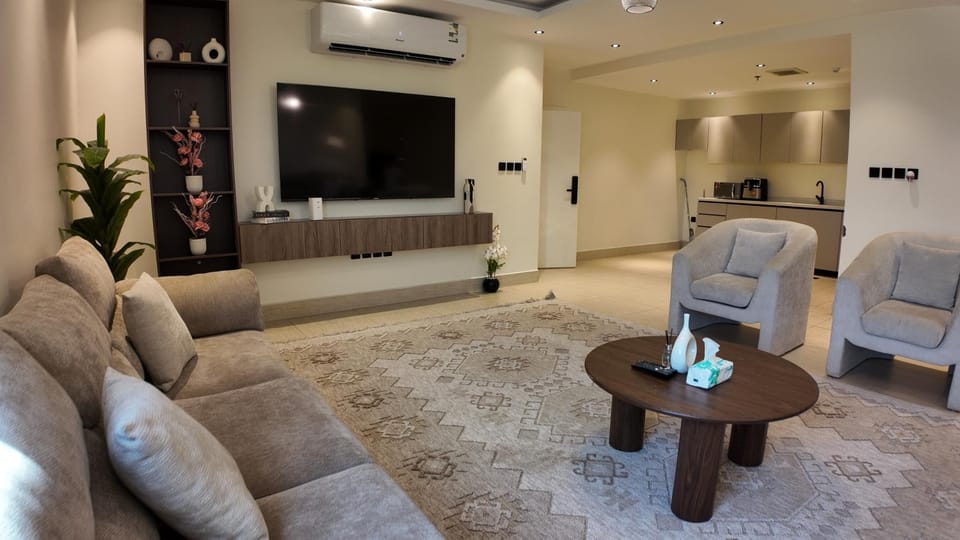 Two rooms and a hall Sea view Hotel experience Apartment in Al Khobar