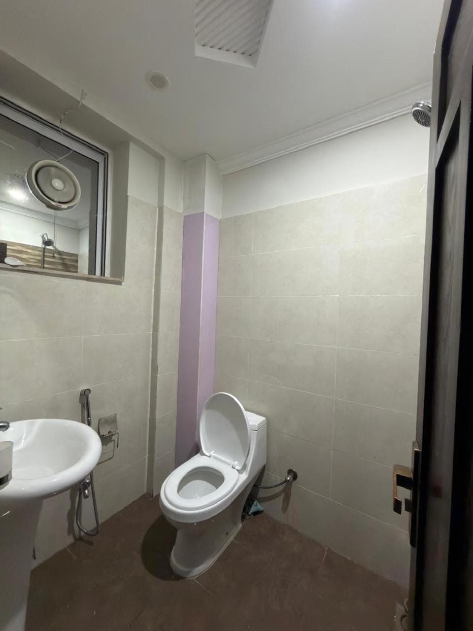 Bahria Royal Residence, Luxury Furnished Apartments in Bahria Town Lahore Apartment in Lahore