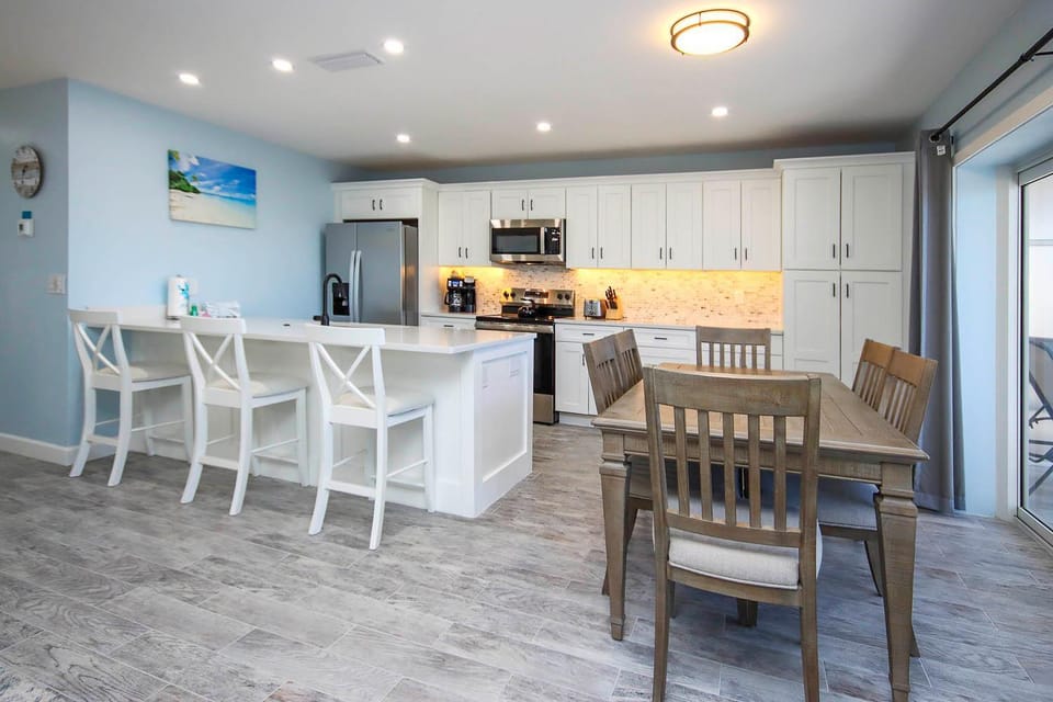 Sanibel Arms West D2 House in Sanibel Island