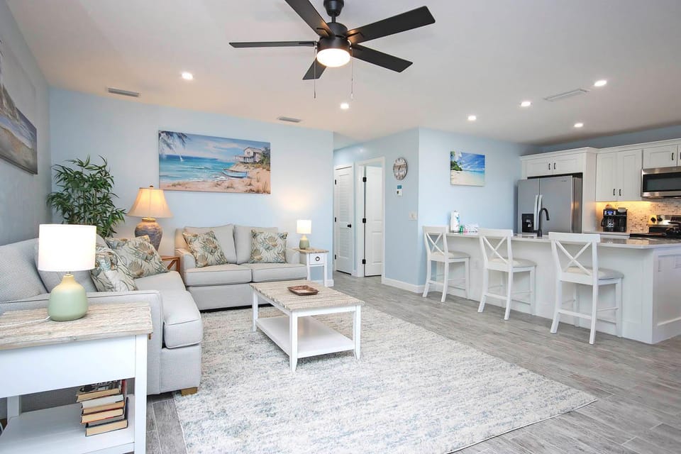 Sanibel Arms West D2 House in Sanibel Island