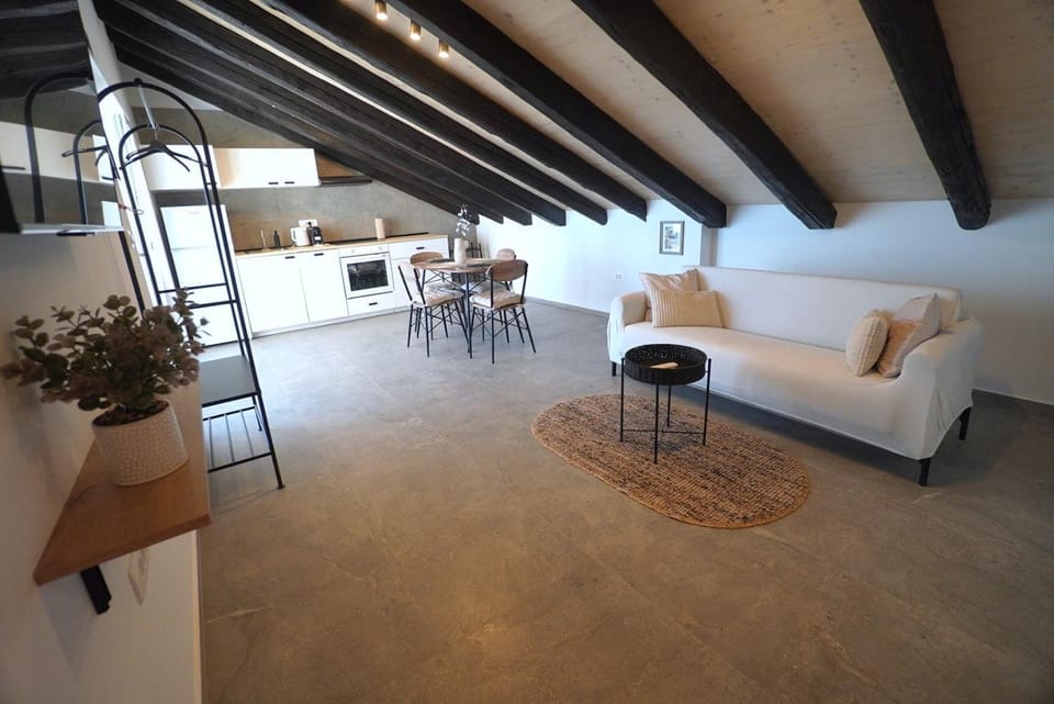 ANNIX Central Residence Apartment in Pula