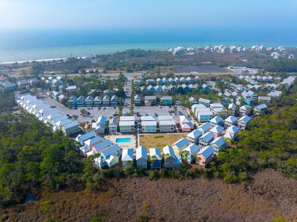 Barefoot Cottage B28 by Pristine Properties Vacation Rentals House in Florida