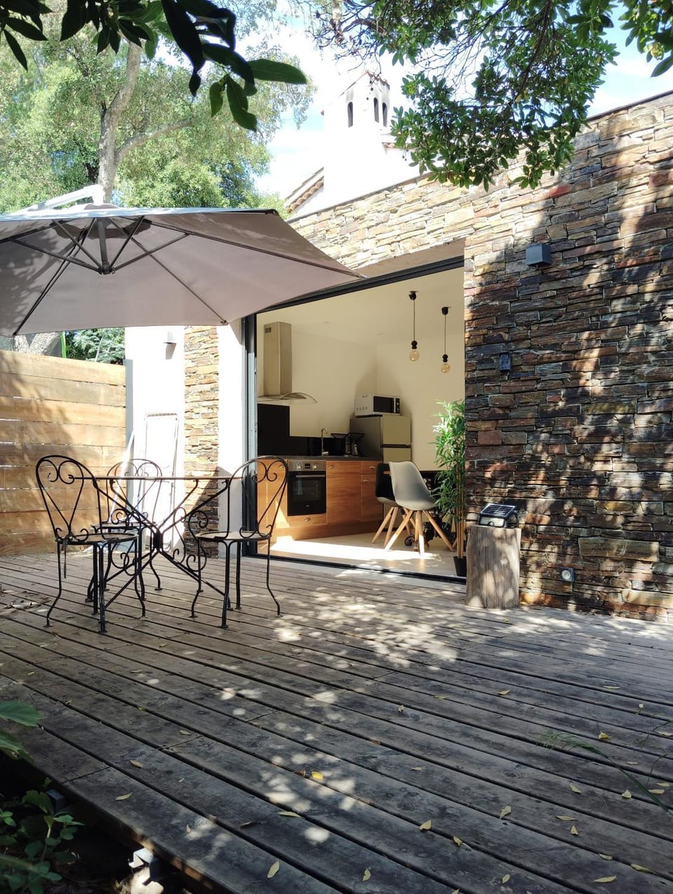 Maison individuelle jardin et balnéo Villa in Saint-Raphael