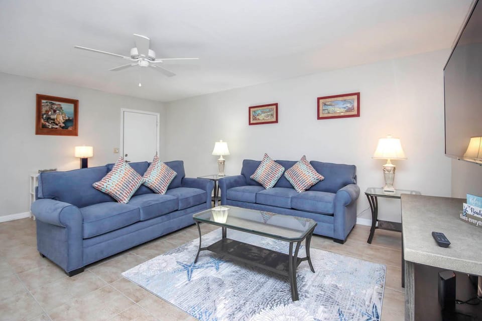 Sanibel Arms West I6 House in Sanibel Island