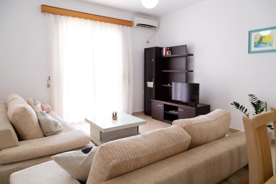 TV and multimedia, Seating area