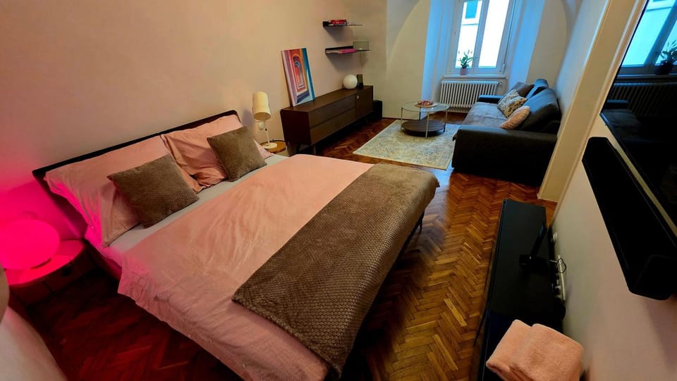 Golden Spur - Old Town Apartment Apartment in Bratislava