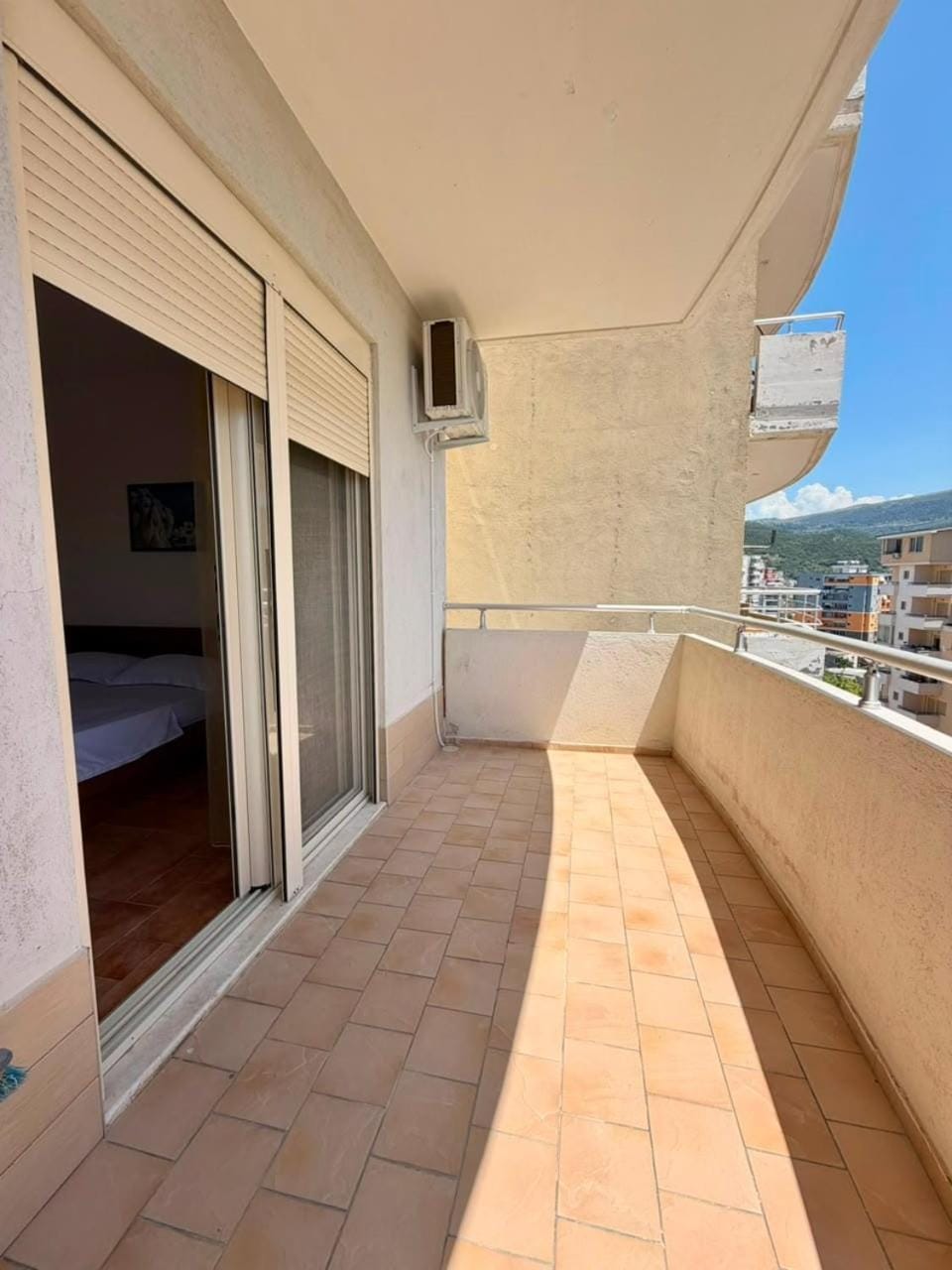 Panoramic Sea View, Free Private Parking! 6Guest Apartment in Vlorë
