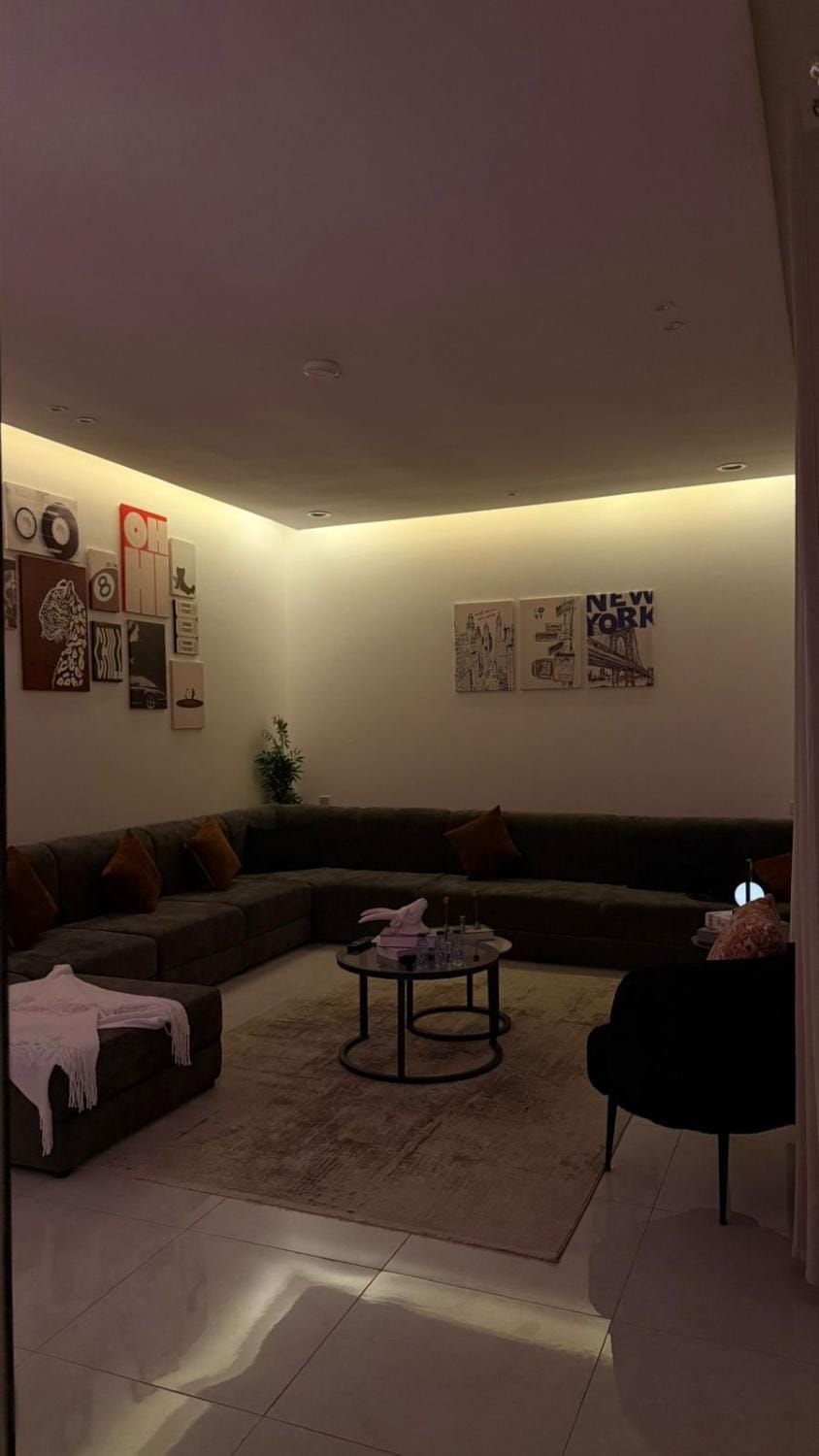 Living room, Seating area