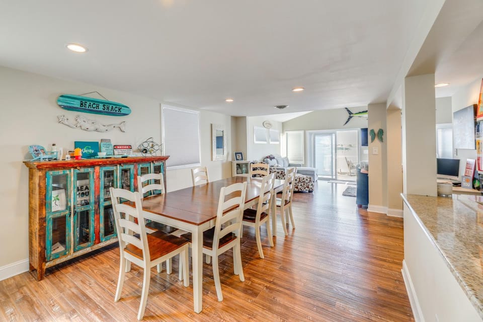 Kim G's Bayside Cottage: Montego Bay House in Ocean City