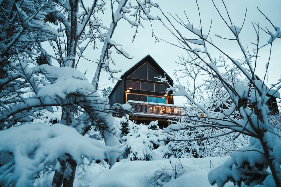 Property building, Natural landscape, Winter