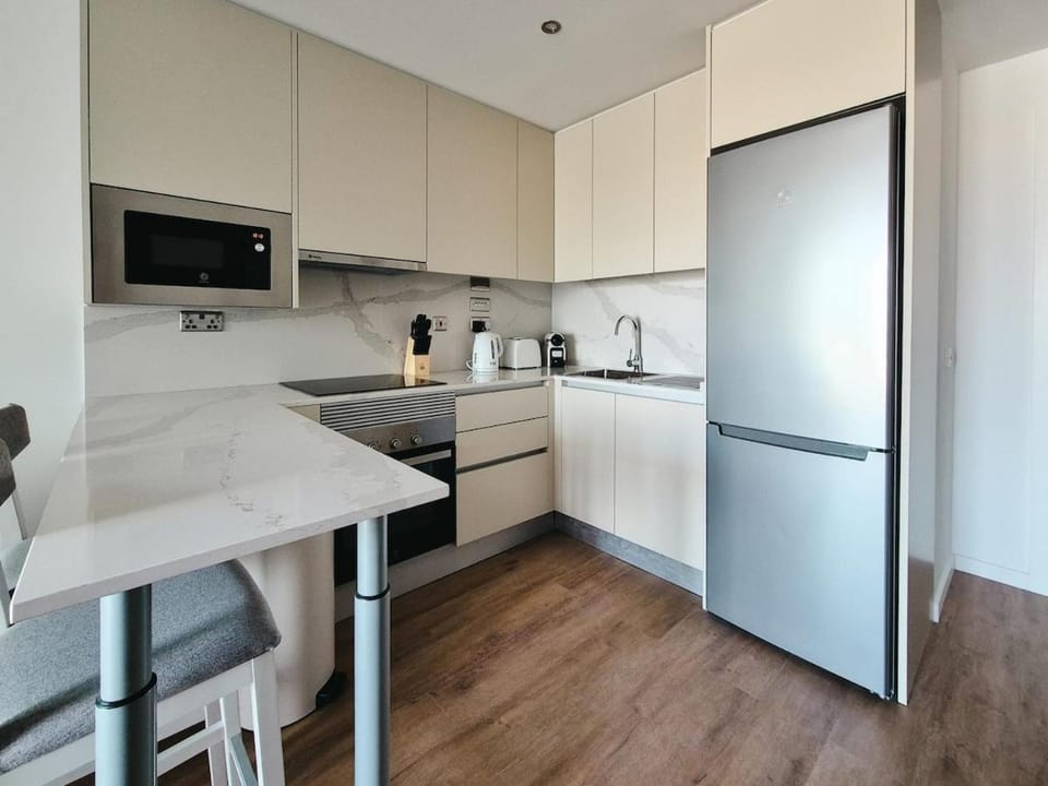 Stunning Stylish Executive Studio Perfect Getaway Apartment in Gibraltar