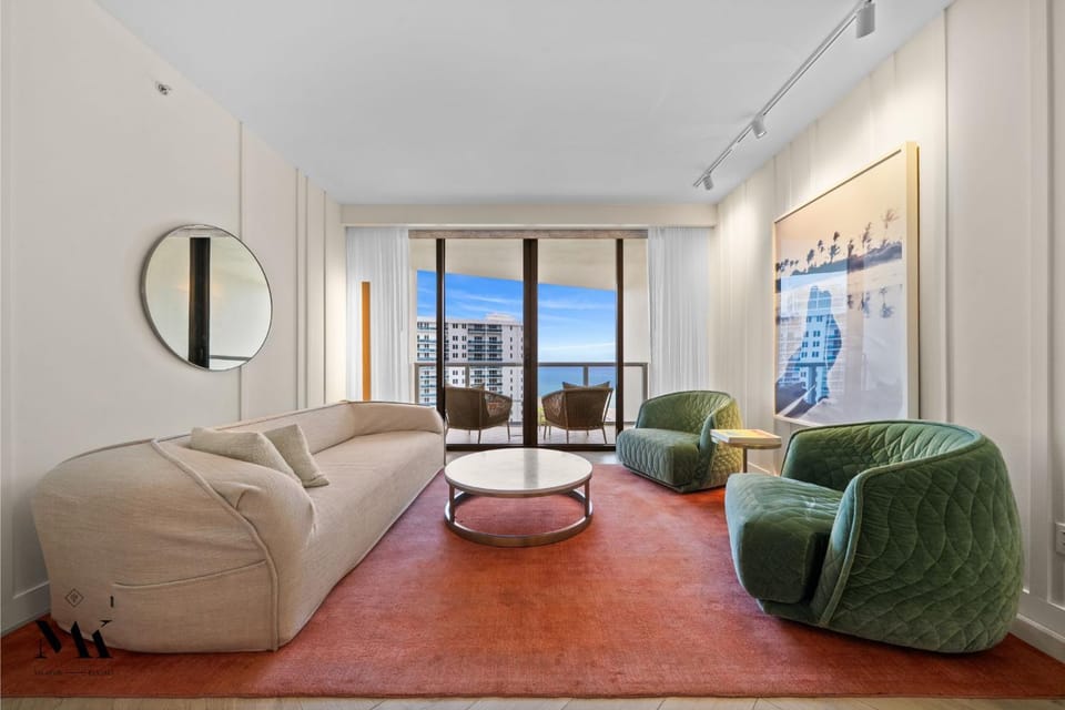 W South Beach Oceanview with Beach Pool Gym & Spa Apartment in South Beach Miami
