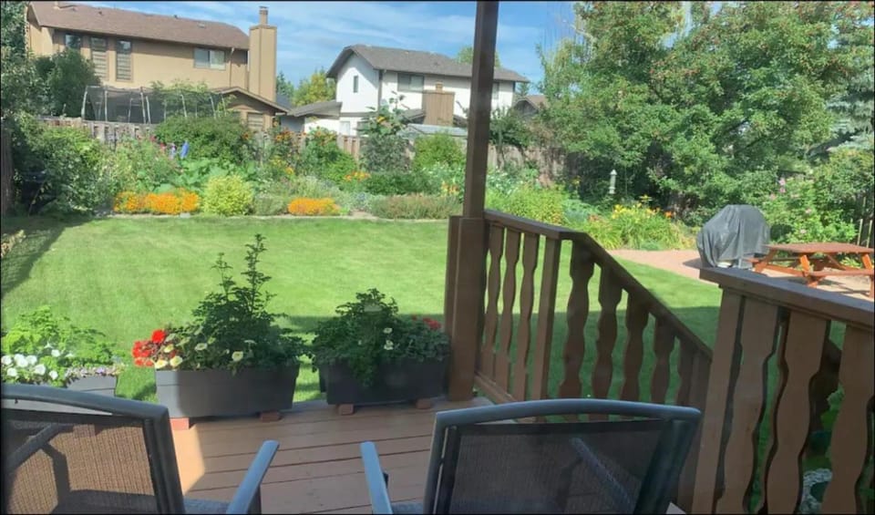 Spring, View (from property/room), Garden view