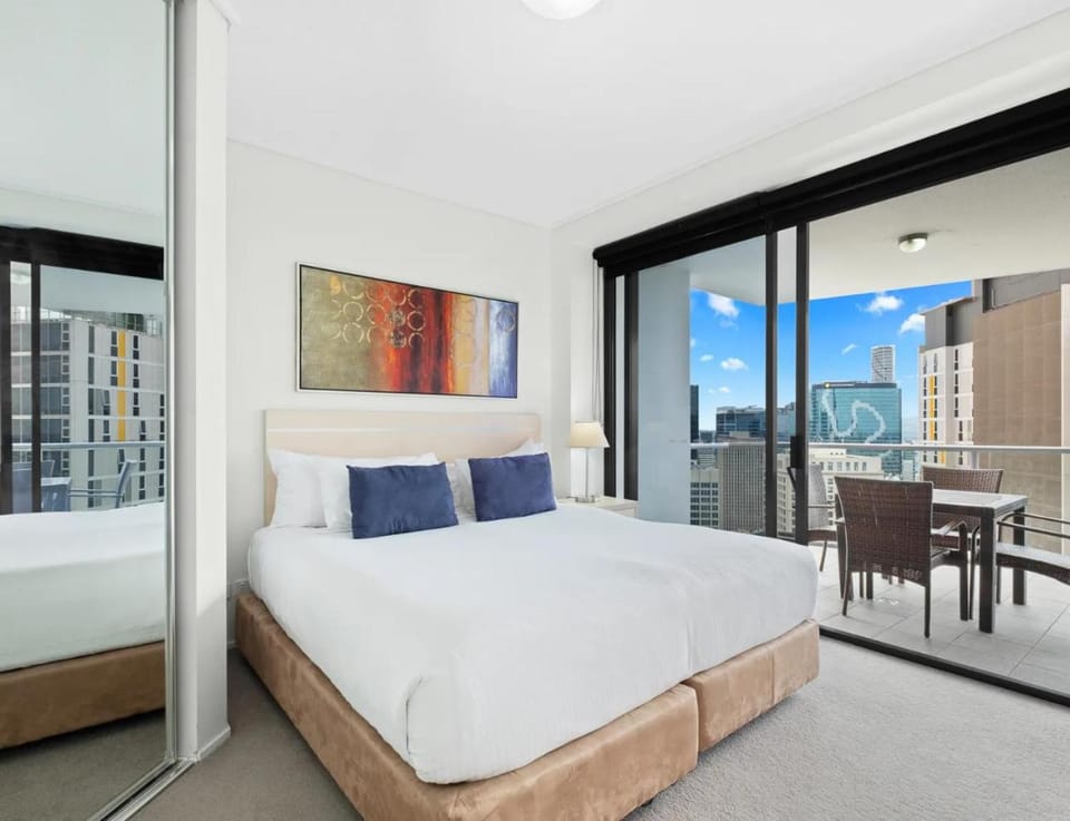 View (from property/room), Seating area, Bedroom