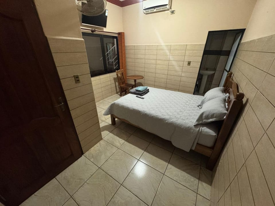 Residencial Confort Bed and Breakfast in Santa Cruz de la Sierra