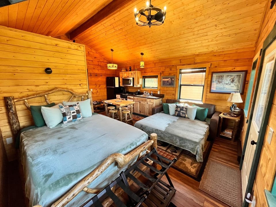 Chinook Cabin-Great Views & Fishing Cabin in Seward