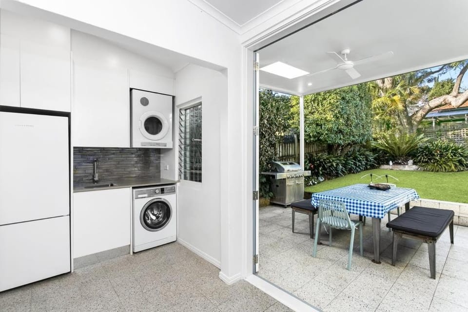 Mosman magic - Pet-friendly home near Balmoral - BOND7 Apartment in Sydney