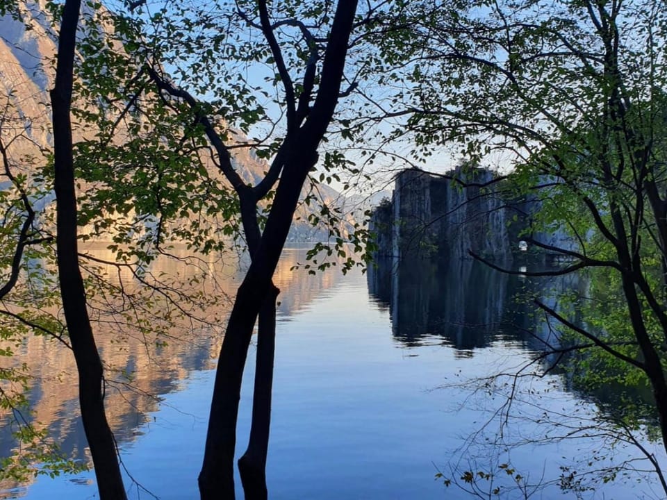 Nearby landmark, Natural landscape, Lake view, Mountain view