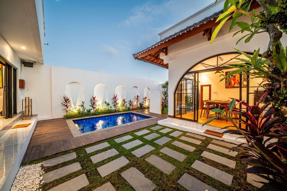 Julian Villa Villa in North Kuta