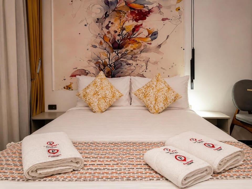 Designer Boutique Suite l Garden City l Netflix Apartment in Cairo
