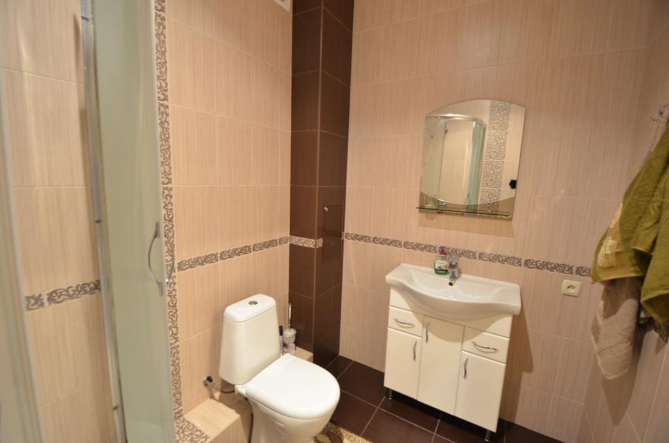 Bathroom, Photo of the whole room
