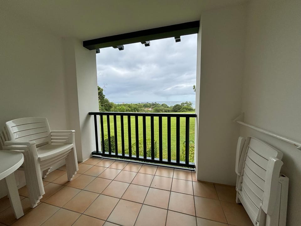 T2 avec piscine, vue mer - 4 pers. - FR-1-239-1163 Apartment in Urrugne