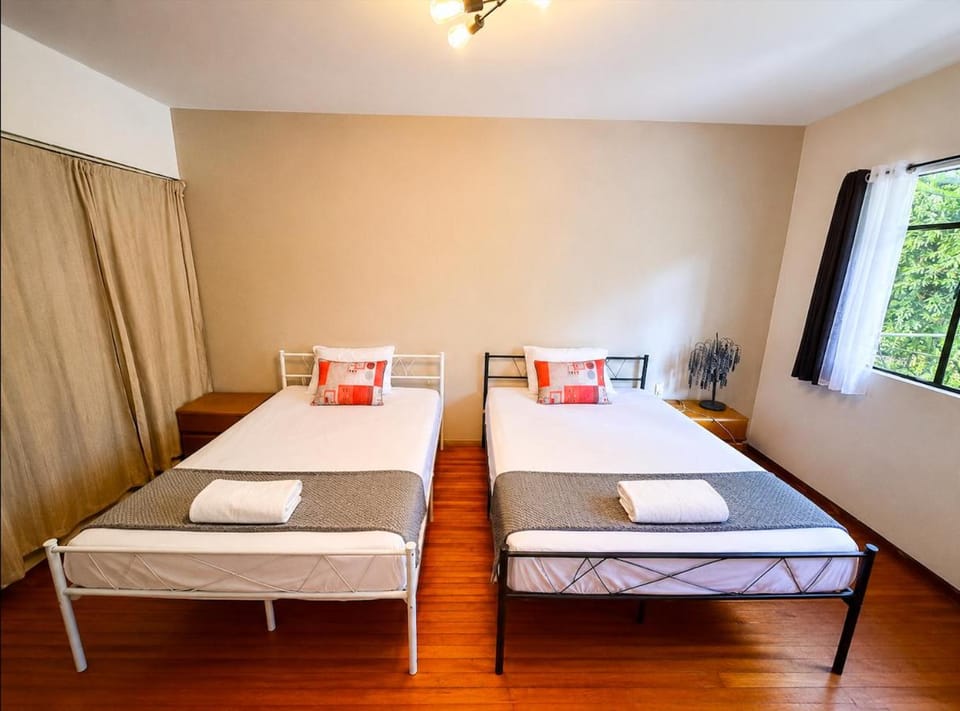 Authentic Mexican House 2 bedrooms Nearby Center Apartment in Mexico City